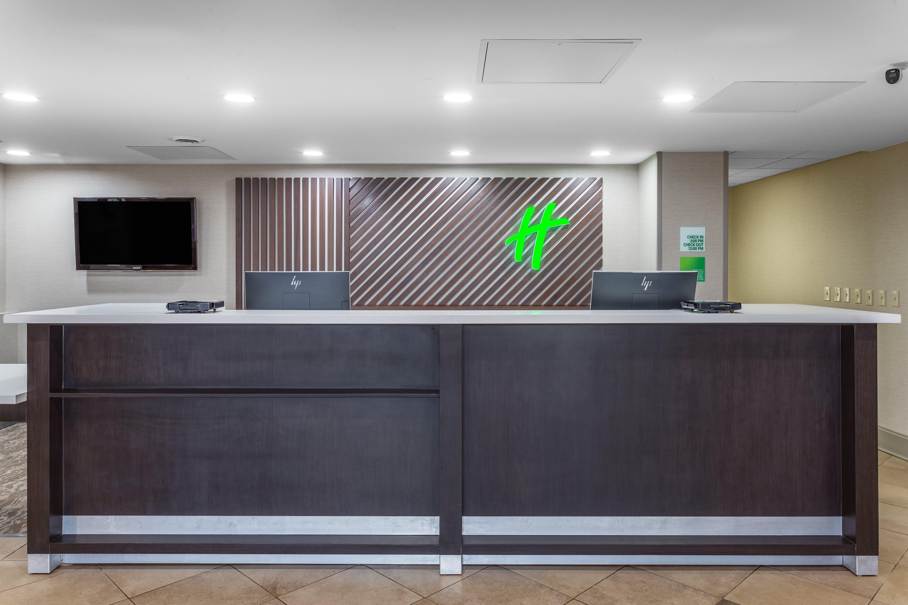 Holiday Inn Rockford By Ihg Exterior foto